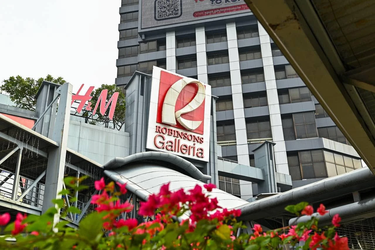 Robinsons Galleria Mall exterior